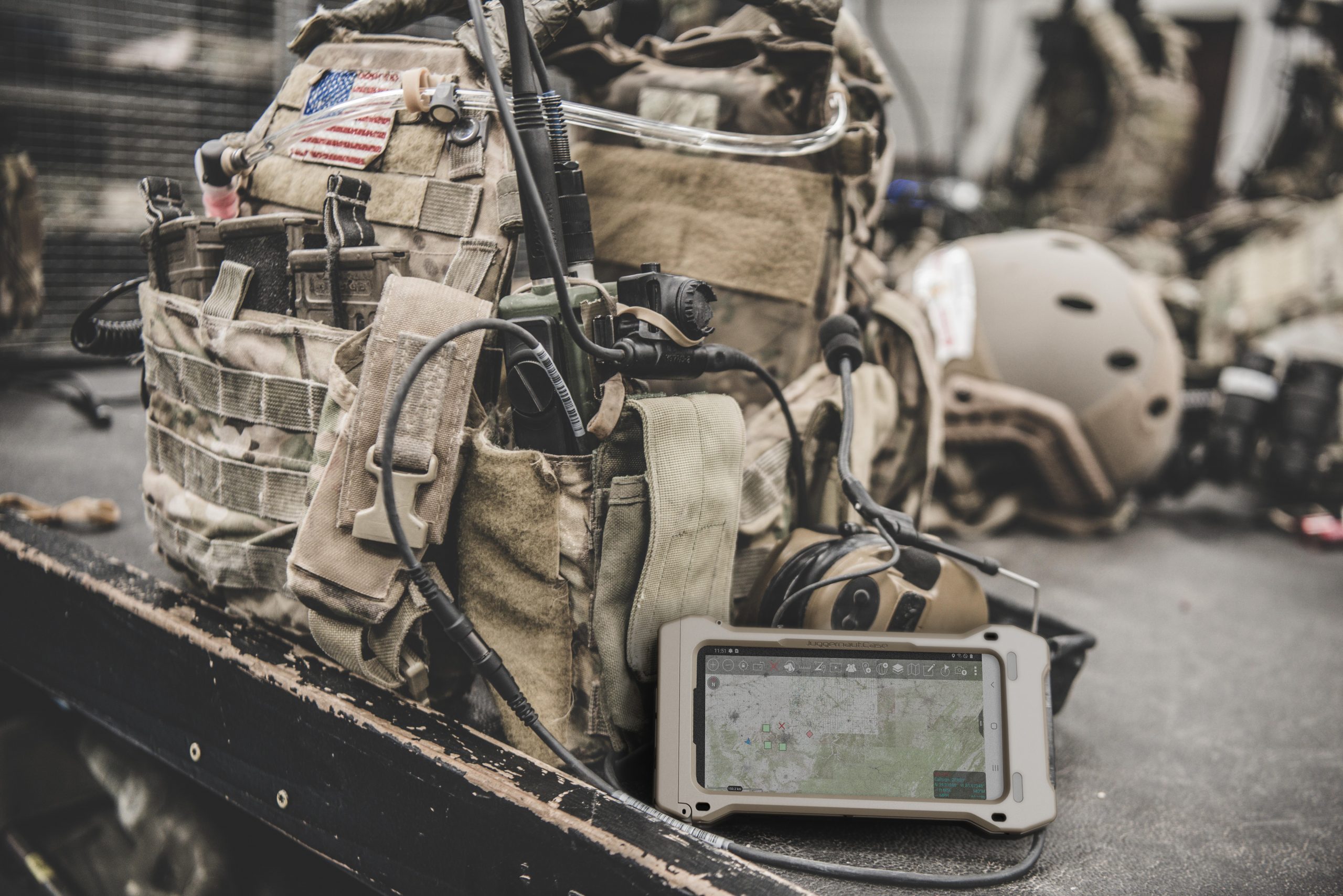 L'equipaggiamento militare di cui fa parte anche il Samsung Galaxy S20 Tactical Edition