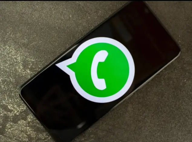 WhatsApp su più di 4 dispositivi