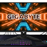 GIGABYTE M32Q
