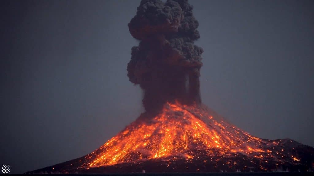 Yellowstone: c’è un “tappo” che blocca il supervulcano (e per ora ci salva la vita) %yellowstone: c’è un “tappo” che blocca il supervulcano (e per ora ci salva la vita)count(title)% Vulcano krakatoa