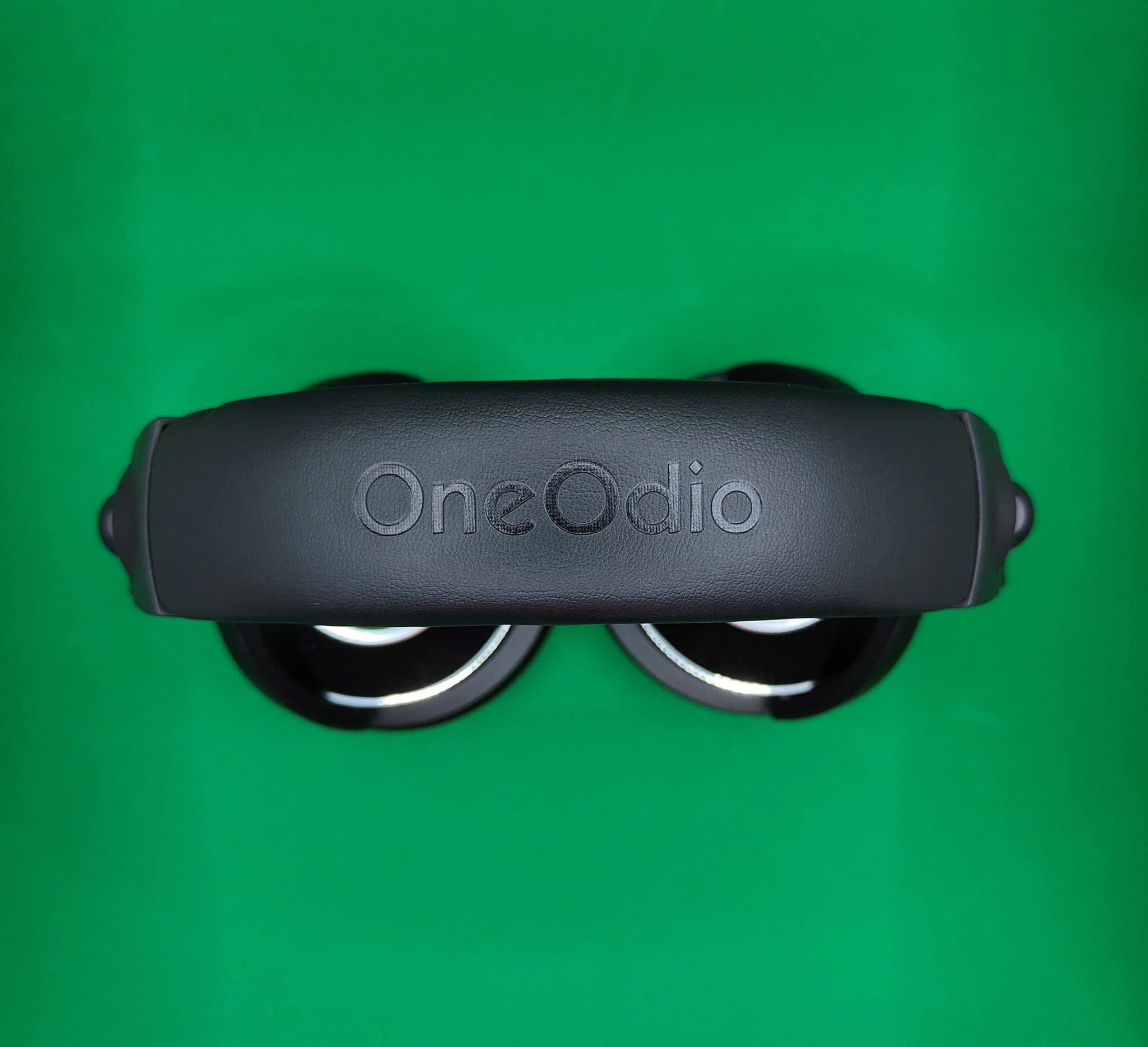 OneOdio Monitor 60 archetto