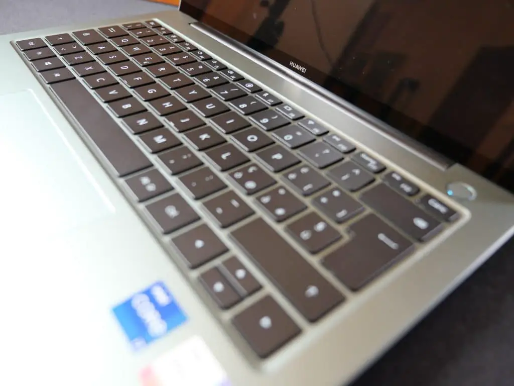 Huawei MateBook 14s tastiera