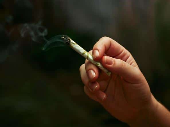 Fumo passivo da cannabis 