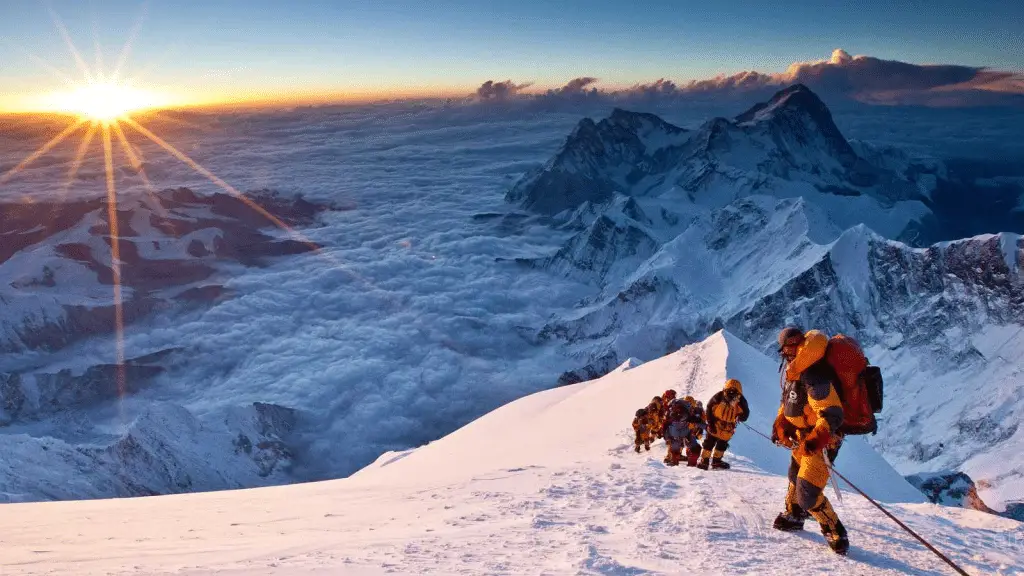 Everest in tempo record: il misterioso ruolo del gas di xenon nella scalata dei climber britannici %everest in tempo record: il misterioso ruolo del gas di xenon nella scalata dei climber britannicicount(title)% Everest