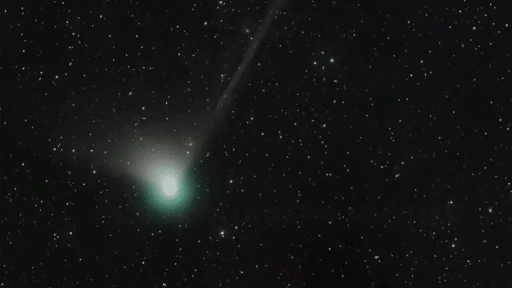 La cometa aliena e la parata di pianeti: perché le foto astronomiche del 2025 hanno fatto il giro del mondo %la cometa aliena e la parata di pianeti: perché le foto astronomiche del 2025 hanno fatto il giro del mondocount(title)% Cometa nishimura | lemmon