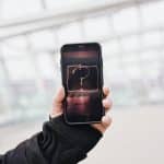 Il microfono del tuo smartphone ti sta ascoltando? Scopri il caso cox media group e facebook