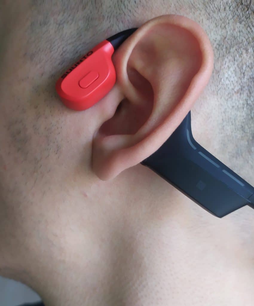 Cuffie over-ear vs in-ear: quali suonano meglio (e quali ti conviene davvero comprare) %cuffie over-ear vs in-ear: quali suonano meglio (e quali ti conviene davvero comprare)count(title)% Suunto wing black cuffie per runner