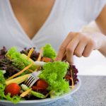 Mangiare sano: come iniziare senza inseguire la dieta perfetta %mangiare sano: come iniziare senza inseguire la dieta perfettacount(title)% Mangiare sano: come iniziare senza inseguire la dieta perfetta