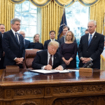 Ufo e trump è vicino un annuncio storico sugli uap?
