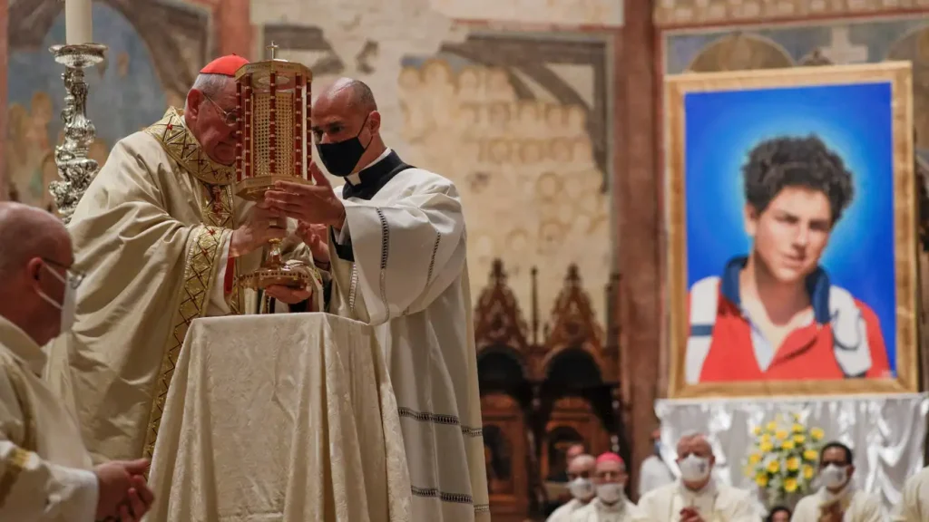 Carlo acutis: il primo santo millennial della chiesa cattolica