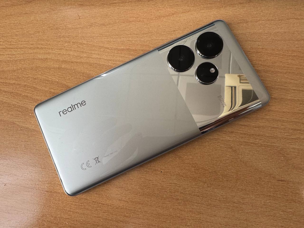 Realme gt 6