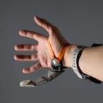 Un terzo pollice robotico per migliorare i movimenti della mano %un terzo pollice robotico per migliorare i movimenti della manocount(title)% Un terzo pollice robotico per migliorare i movimenti della mano