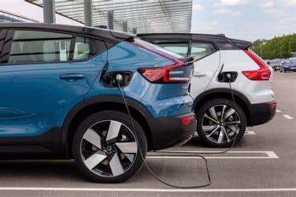 Volvo c40 recharge e xc40 recharge