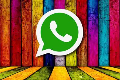 Whatsapp: introdotte le chat colorate