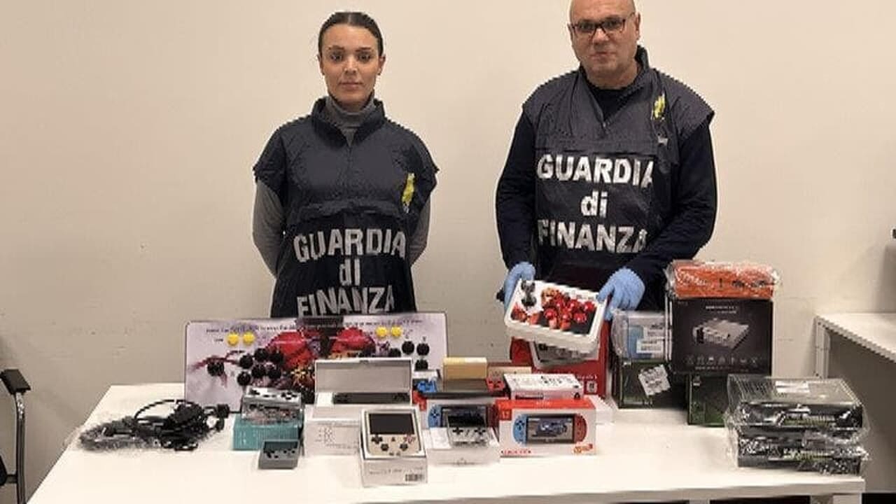 Console contraffatte: oltre 10mila sequestri in italia