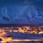 Ecco la città dove non puoi nascere né morire: il segreto di longyearbyen!
