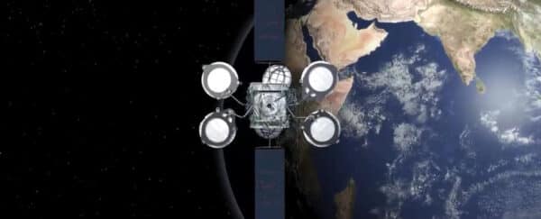 Satellite intelsat 33e