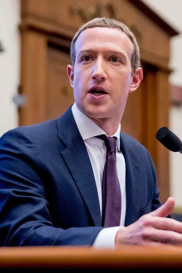 Bluesky supera threads? Zuckerberg è preoccupato