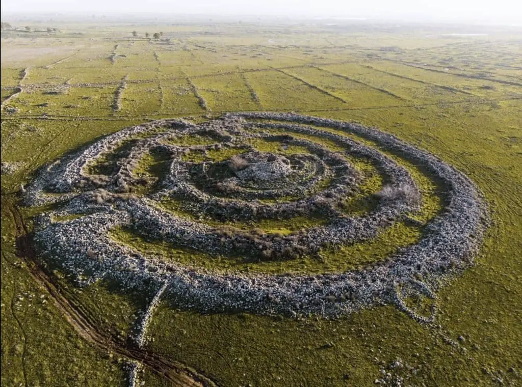 Ruota dei fantasmi: sacrifici umani e streghe nelle profondità del misterioso sito megalitico