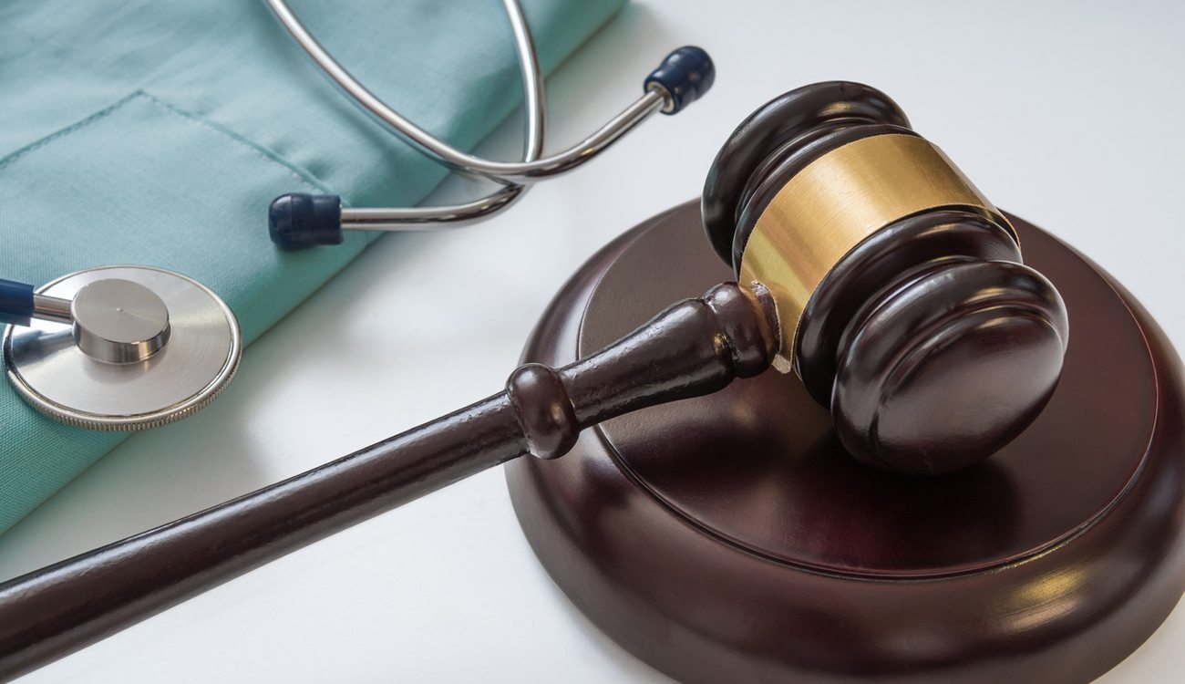 Diagnosi errata di tumore: uomo di 35 anni rimane paralizzato
