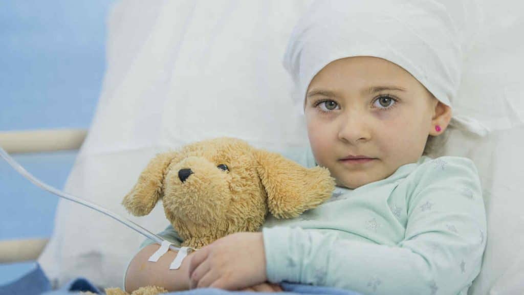 Cancro infantile: come comunicare la diagnosi a tuo figlio con empatia e chiarezza