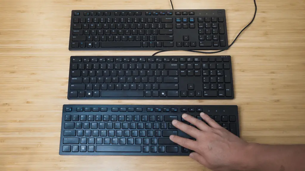Dell kb525c vs km555: la sfida tra tastiere smart e combo silenziose %dell kb525c vs km555: la sfida tra tastiere smart e combo silenziosecount(title)% Kb525c