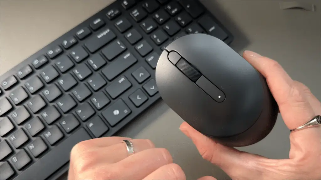 Dell kb525c vs km555: la sfida tra tastiere smart e combo silenziose %dell kb525c vs km555: la sfida tra tastiere smart e combo silenziosecount(title)% Dell kb525c vs km555: la sfida tra tastiere smart e combo silenziose