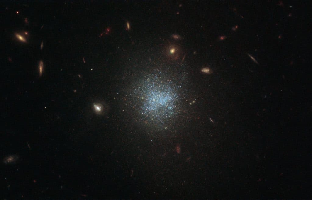 Buchi neri come laboratori cosmici: la nuova frontiera per scoprire la materia oscura? %buchi neri come laboratori cosmici: la nuova frontiera per scoprire la materia oscura? Count(title)% Buchi neri come laboratori cosmici: la nuova frontiera per scoprire la materia oscura?