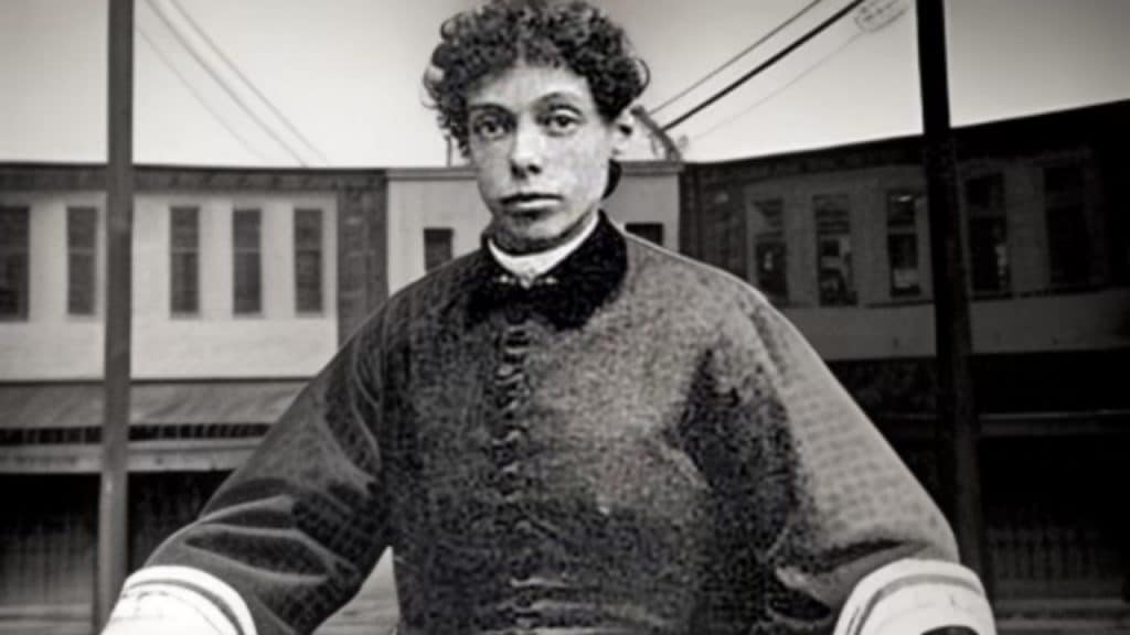 Fanny mills, la donna dai piedi giganteschi: una storia di mortificazioni, abus e bramosie sessuali dei "fan"-foto %fanny mills, la donna dai piedi giganteschi: una storia di mortificazioni, abus e bramosie sessuali dei "fan"-fotocount(title)% Fanny mills, la donna dai piedi giganteschi: una storia di mortificazioni, abus e bramosie sessuali dei "fan"-foto