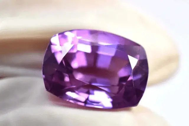 Top 5 dei minerali più rari al mondo: i tesori nascosti della terra %top 5 dei minerali più rari al mondo: i tesori nascosti della terracount(title)% Top 5 dei minerali più rari al mondo: i tesori nascosti della terra
