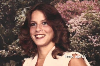 Terrie linn mcnutt hall, l'orrore del fumo iniziato a 17 anni: 11 tumori e un viso sfigurato da 48 interventi- foto