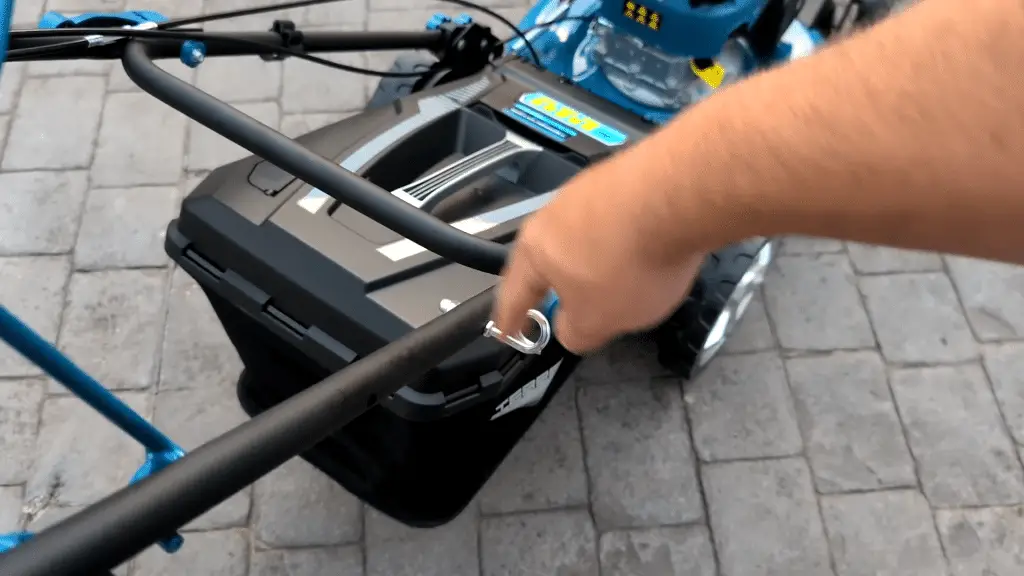Terrenator 4000. 51 total z auto: test reale su 2000 m² di giardino