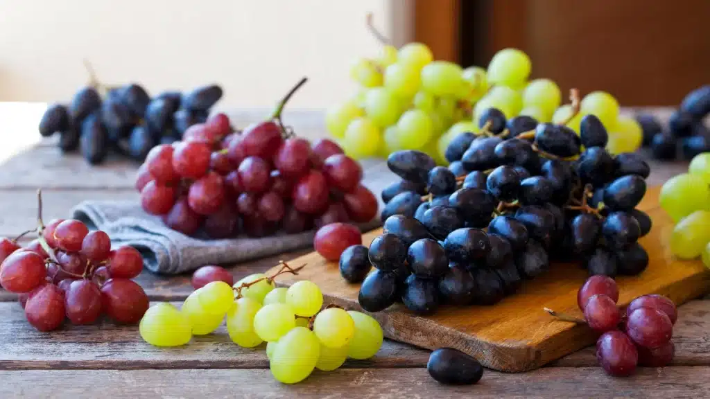 Uva fresca: il supercibo che (quasi) nessuno considera, ma che la scienza promuove a pieni voti! %uva fresca: il supercibo che (quasi) nessuno considera, ma che la scienza promuove a pieni voti! Count(title)% Uva fresca: il supercibo che (quasi) nessuno considera, ma che la scienza promuove a pieni voti!