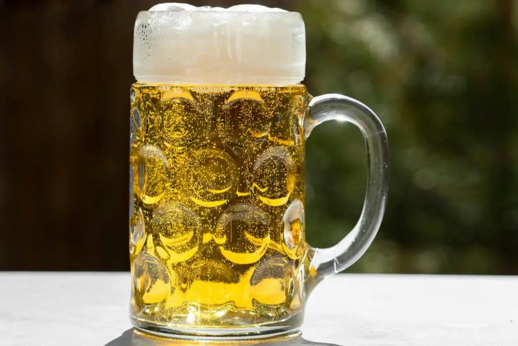 Pfas nella birra: scoperti gli “inquinanti eterni” nei bicchieri americani