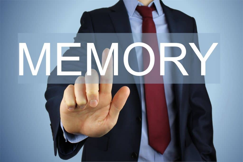 Memoria: perché ricordiamo meglio le sciocchezze?