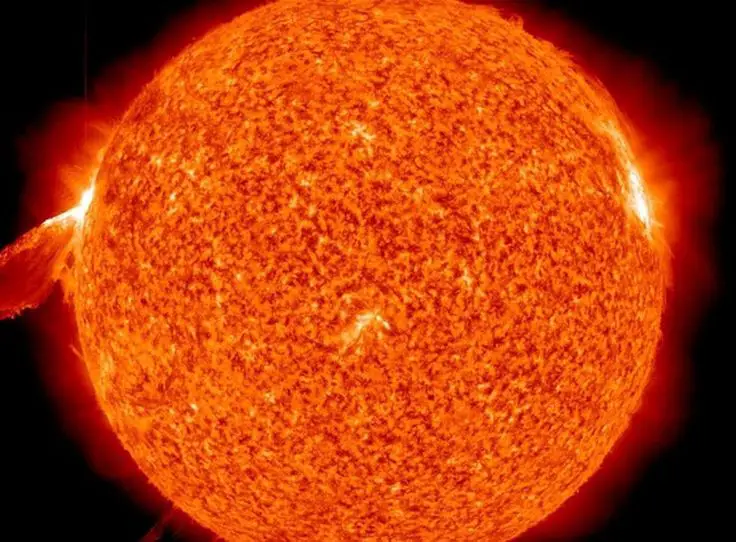 Tempesta geomagnetica colpisce la terra: cosa è successo e cosa aspettarci