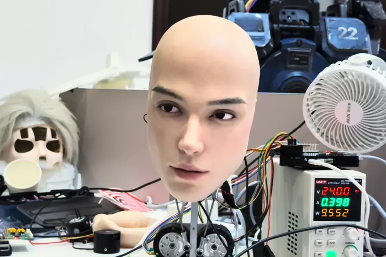 Only head origin m1: la testa robotica super realistica creata in cina che sbatte le palpebre e parla come un umano %only head origin m1: la testa robotica super realistica creata in cina che sbatte le palpebre e parla come un umanocount(title)% Only head origin m1