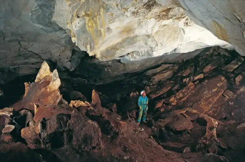 Antico-incesto-calabria-dna-grotta-monaca (1)