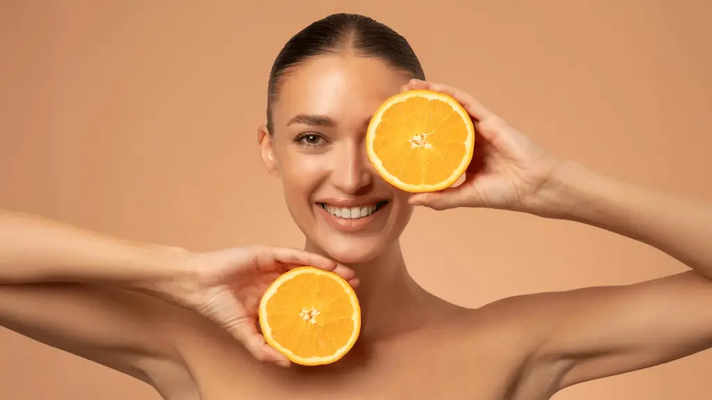 Vitamina c e salute della pelle: lo studio che dimostra perché l’alimentazione conta più delle creme