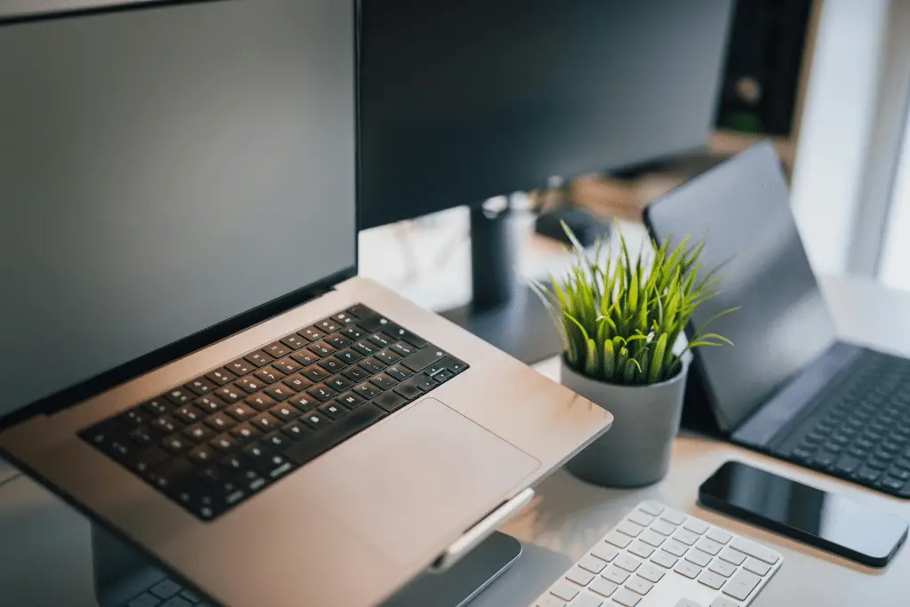 Come scegliere il laptop giusto: guida pratica senza fuffa (2026)