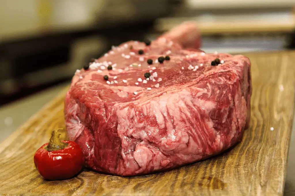 Creato il genoma bovino più completo di sempre: svolta per il wagyu e la carne di qualità