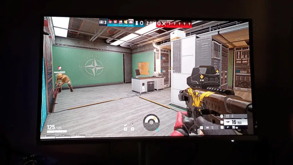 Philips evnia 27m2n6501l: qd-oled 240hz a prezzo aggressivo, ma attenzione ai dettagli