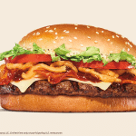 Burger king testa cuffie con ai per misurare la gentilezza dei dipendenti