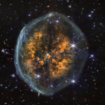 Il telescopio james webb svela la nebulosa “cranio esposto”: nuovi dettagli su una stella morente