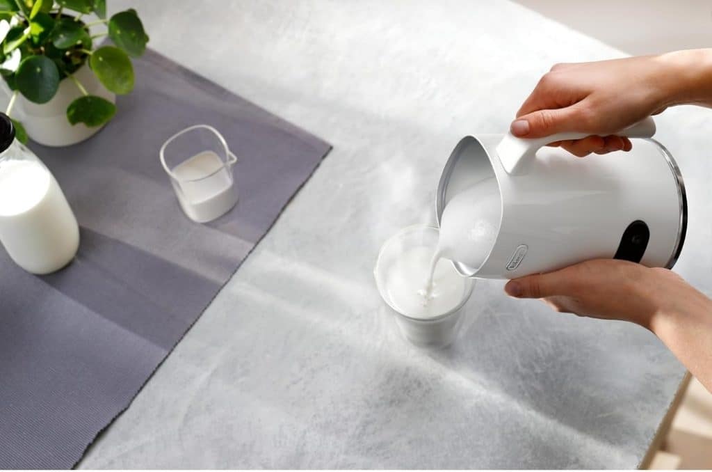 De'longhi lattemix emf3. W: colazioni gourmet con un semplice tocco