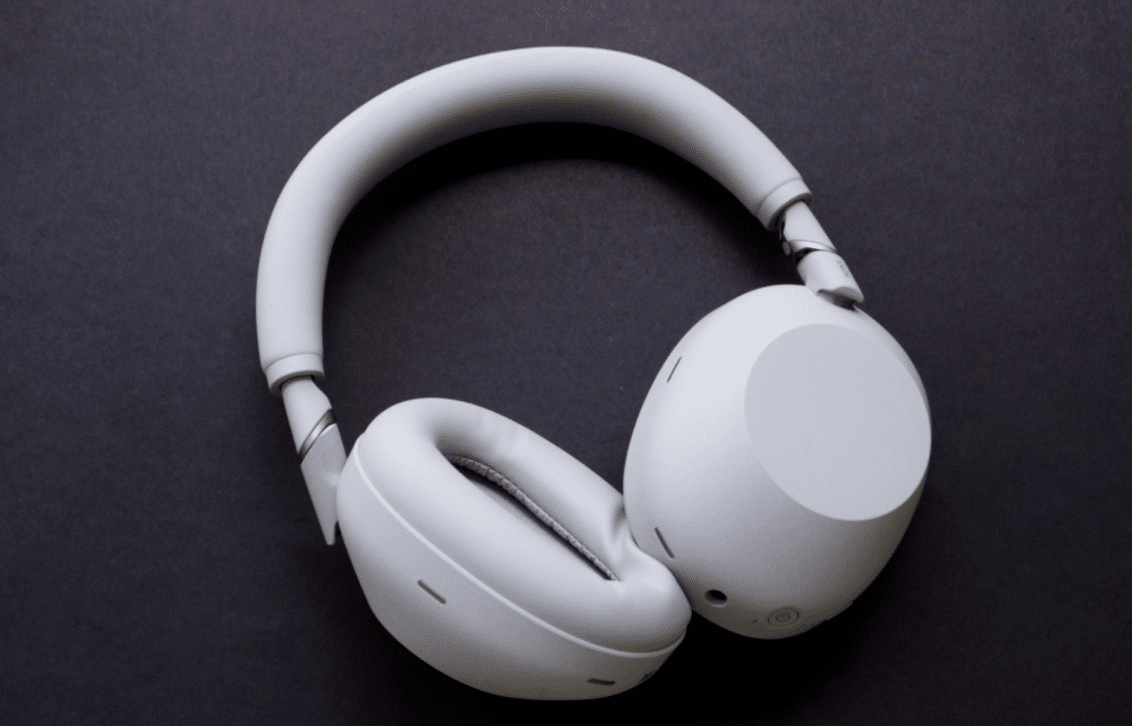 Airpods max 2 vs sony wh-1000xm6 vs sennheiser hd 630: quale cuffia premium conviene davvero nel 2026? %airpods max 2 vs sony wh-1000xm6 vs sennheiser hd 630: quale cuffia premium conviene davvero nel 2026? Count(title)% Airpods max 2 vs sony wh-1000xm6 vs sennheiser hd 630: quale cuffia premium conviene davvero nel 2026?