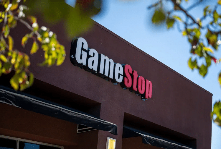Gamestop vuole comprare ebay: offerta da 56 miliardi per sfidare amazon