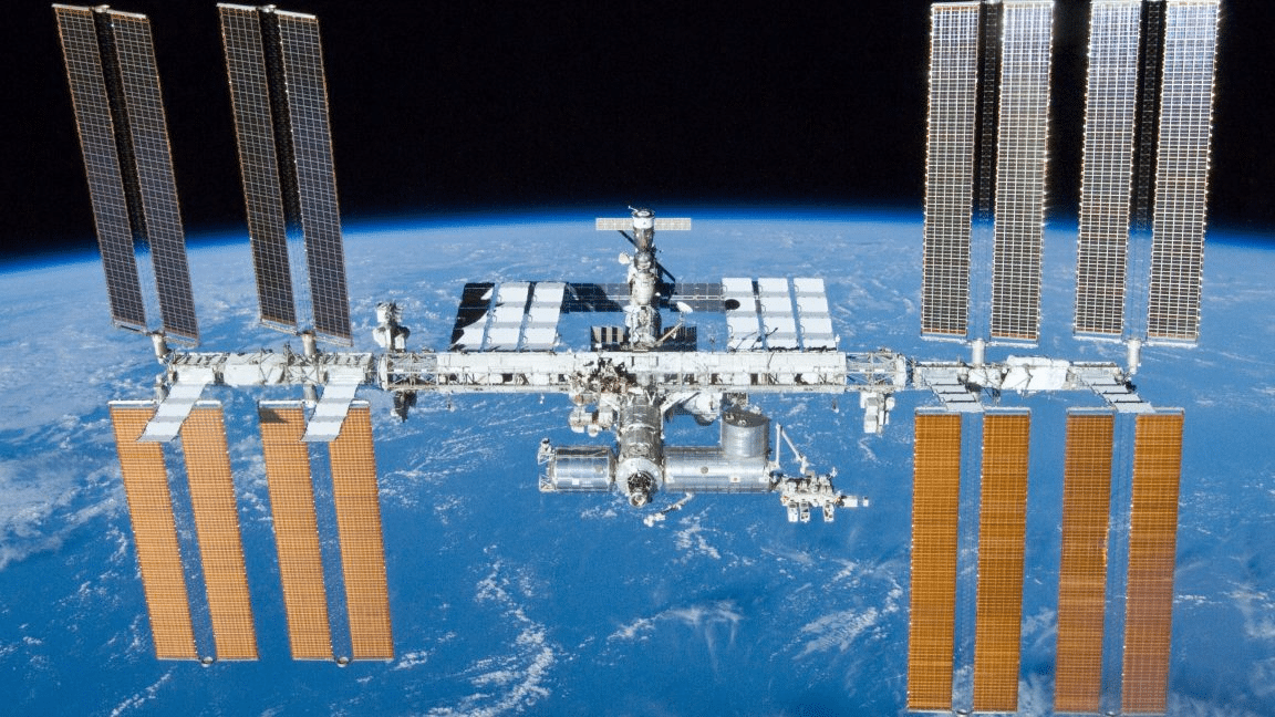 Iss perde atmosfera ancora: la stazione spaziale è a rischio?