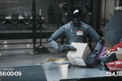 Robot umanoide figure lavora 200 ore senza fermarsi