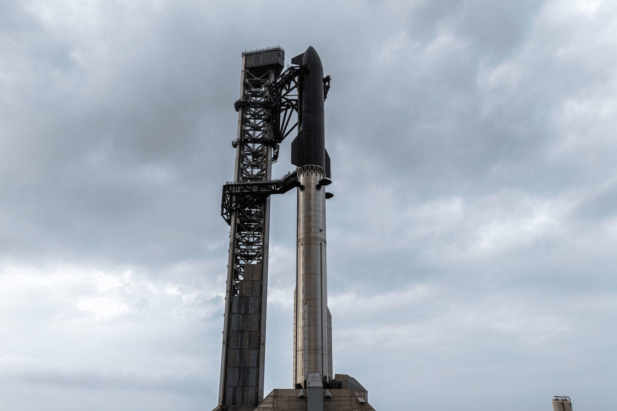 Starship rinviato: spacex blocca il lancio a 40 secondi